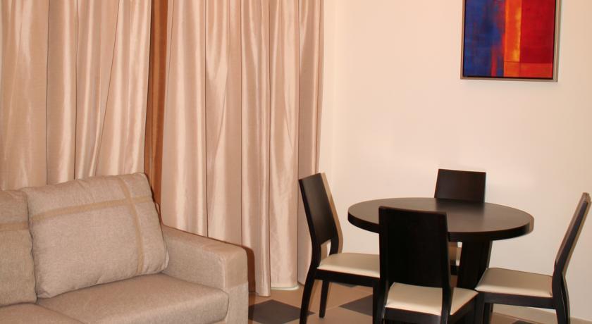 Apartment Down Town *